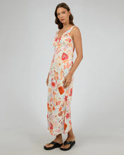 Load image into Gallery viewer, Tyra Maxi Dress Vintage White
