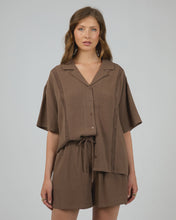 Load image into Gallery viewer, Toledo Shirt - Brown
