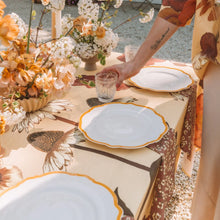 Load image into Gallery viewer, Glades Chamomile tablecloth
