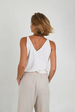 Load image into Gallery viewer, Alice Off White Knit Tank
